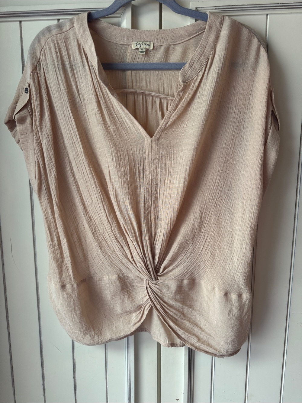 Lily White Blush Twist-Front Short Sleeve Blouse